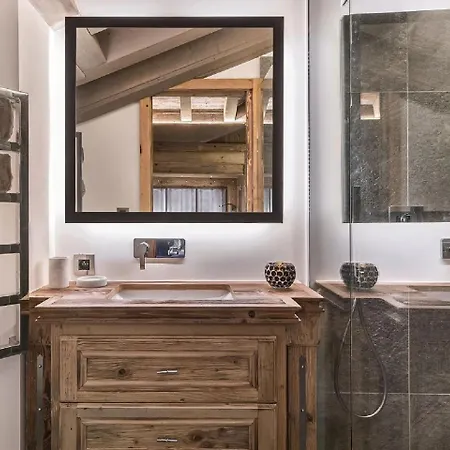 Chalet Located In The Heart Of The Delightful Village Courchevel