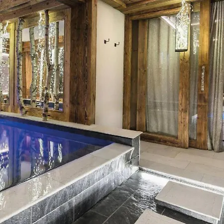 Located In The Heart Of The Delightful Village * Courchevel